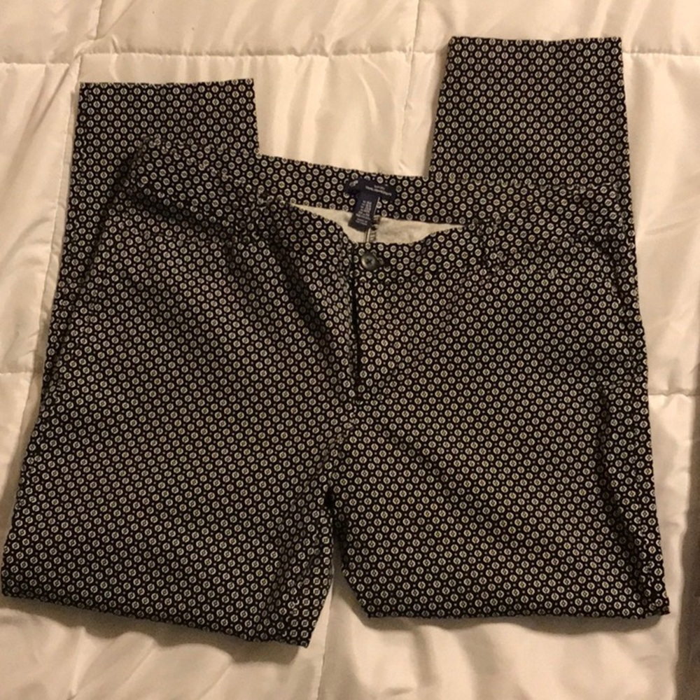 GAP slim city black patterned pants